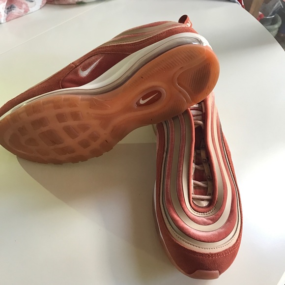 Nike Air Max 97 Ultra '17 LX Coral - Picture 3 of 4